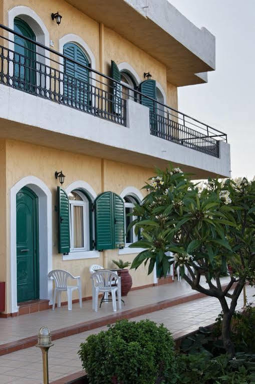 Elia & Tina Apartments Hersonissos  Exterior photo